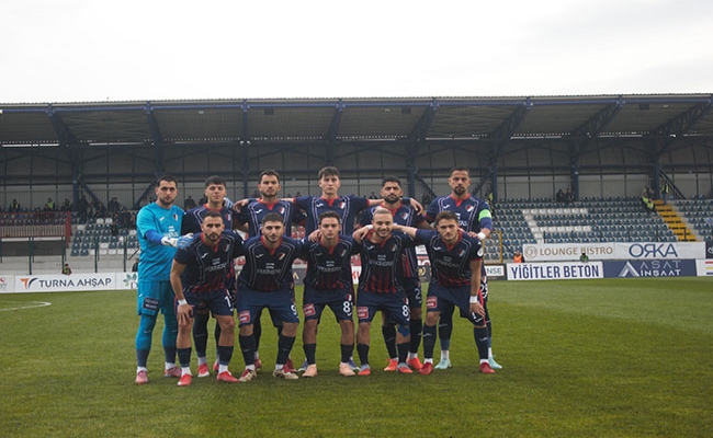 Düzce Cam Düzcespor sahasındaki ilk mağlubiyetini aldı!