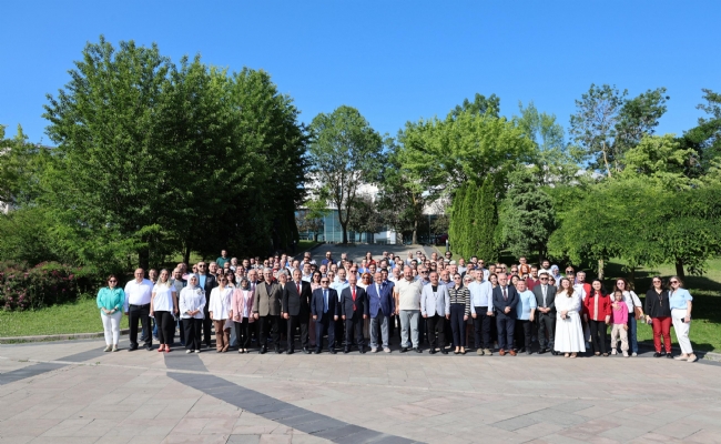 Düzce Üniversitesi’nde Bayramlaşma Töreni Gerçekleştirildi