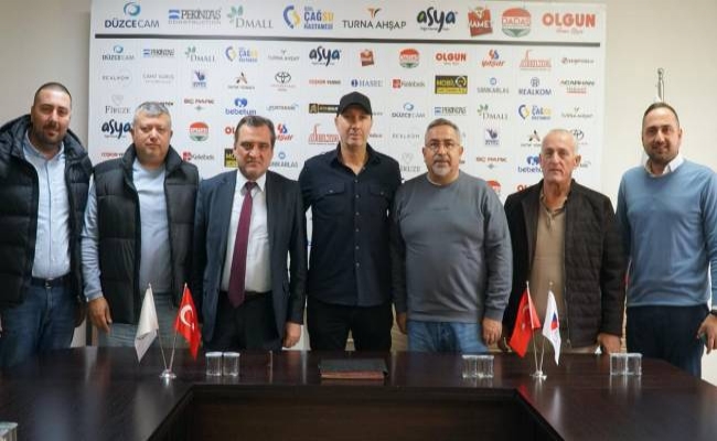 DÜZCESPOR TEKNİK SORUMLULUĞUNA NEDİM AKBULUT GETİRİLDİ